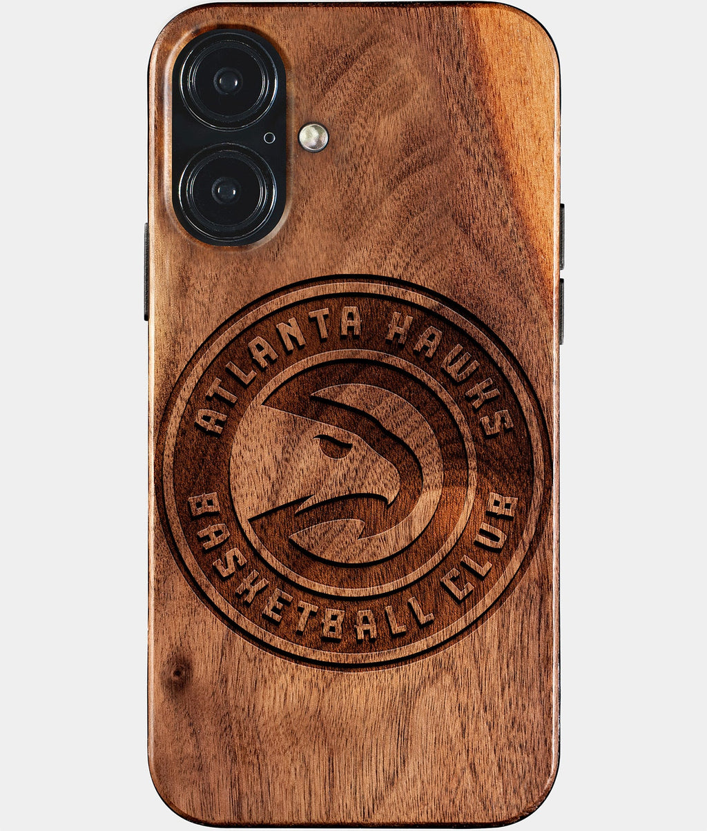 Eco-friendly Atlanta Hawks iPhone 17 Case - Carved Wood Custom Atlanta Hawks Gift For Him - Monogrammed Personalized iPhone 17 Cover By Aldergrove & Oak