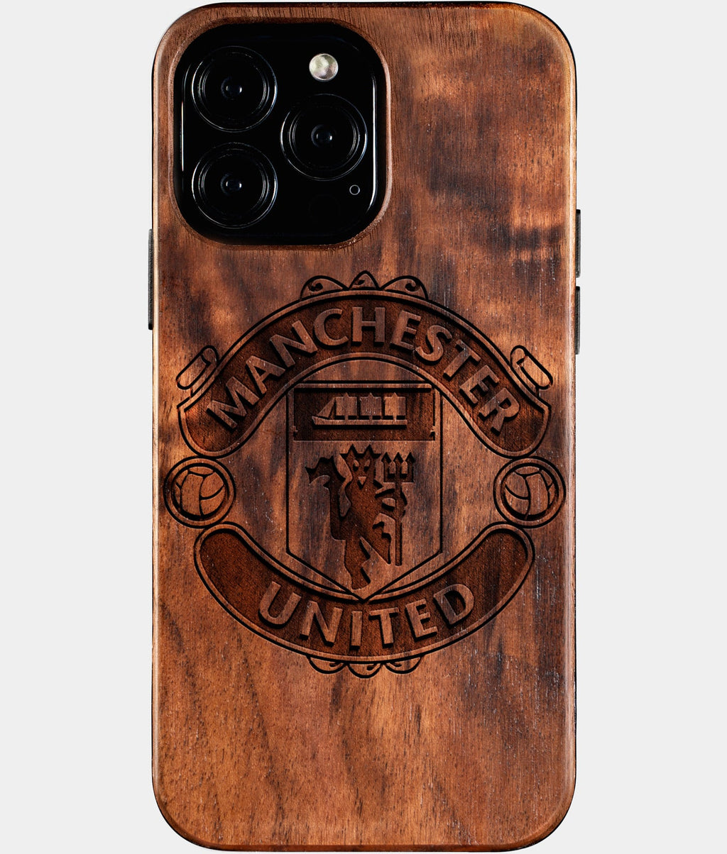 Custom Manchester United F.C. iPhone 16/16 Pro/16 Pro Max/16 Plus Case - Wood Manchester United FC Cover - Eco-friendly Manchester United FC iPhone 16 Case - Carved Wood Custom Manchester United FC Gift For Him - Monogrammed Personalized iPhone 16 Cover By Aldergrove & Oak