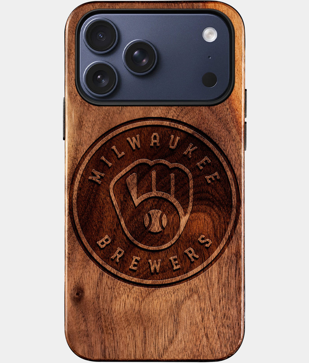Custom Milwaukee Brewers iPhone 17/17 Pro/17 Pro Max/17 Air Case - Wood Brewers Cover - Eco-friendly Milwaukee Brewers iPhone 17 Case - Carved Wood Custom Milwaukee Brewers Gift For Him - Monogrammed Personalized iPhone 17 Cover By Aldergrove & Oak