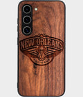 Best Wood New Orleans Pelicans Samsung Galaxy S25 Case - Custom Engraved Cover - Aldergrove & Oak