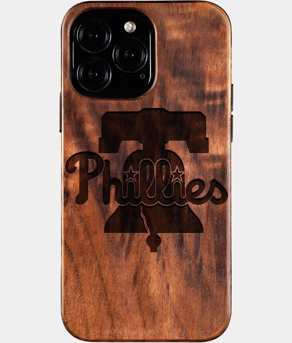 Custom Philadelphia Phillies iPhone 16/16 Pro/16 Pro Max/16 Plus Case - Wood Phillies Cover - Eco-friendly Philadelphia Phillies iPhone 16 Case - Carved Wood Custom Philadelphia Phillies Gift For Him - Monogrammed Personalized iPhone 16 Cover By Aldergrove & Oak
