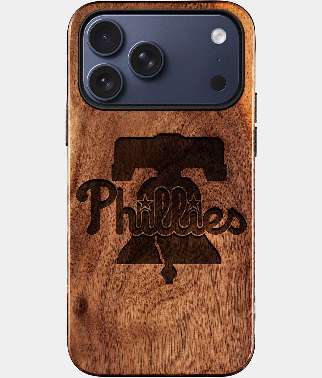 Custom Philadelphia Phillies iPhone 17/17 Pro/17 Pro Max/17 Air Case - Wood Phillies Cover - Eco-friendly Philadelphia Phillies iPhone 17 Case - Carved Wood Custom Philadelphia Phillies Gift For Him - Monogrammed Personalized iPhone 17 Cover By Aldergrove & Oak