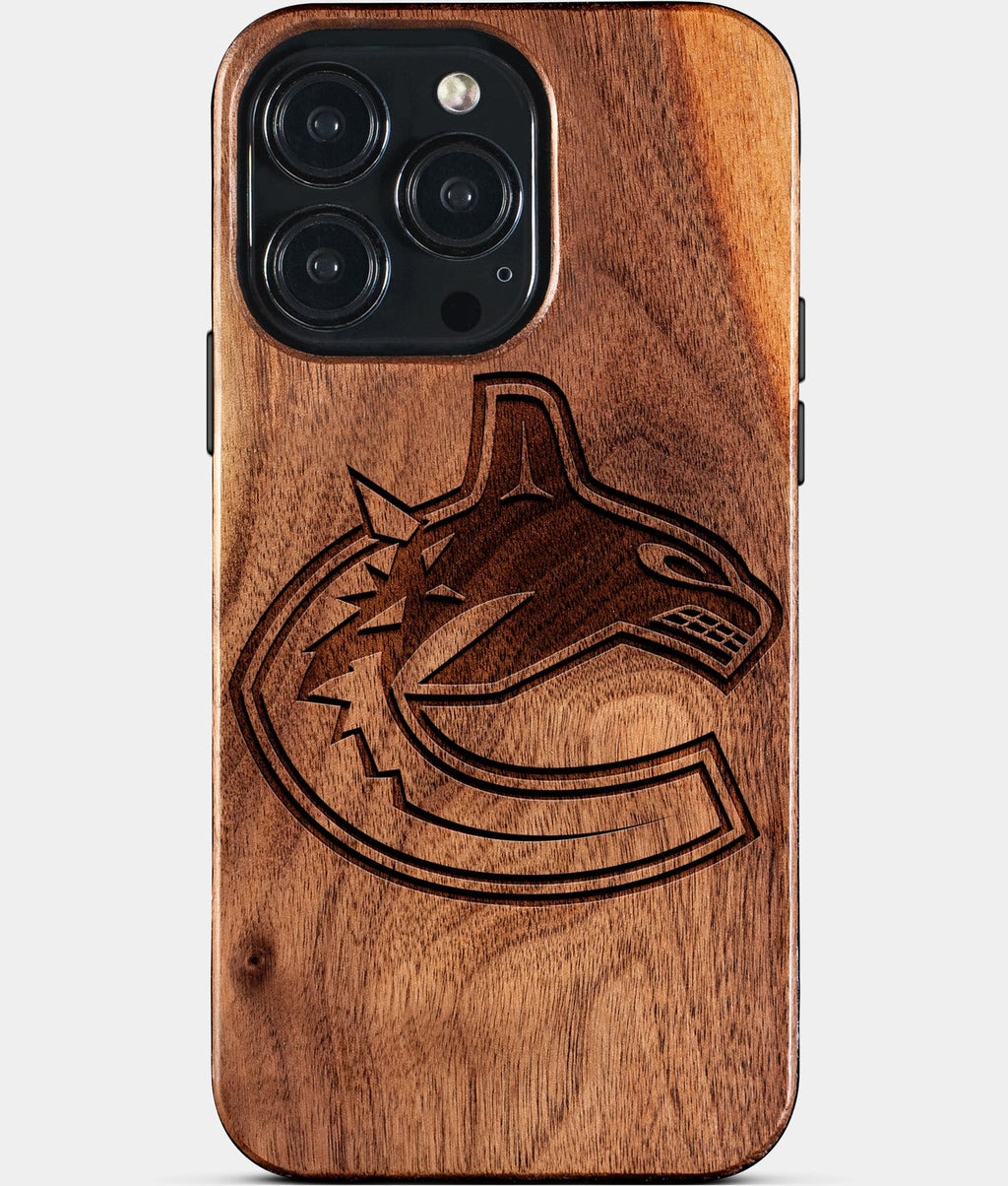 Custom Vancouver Canucks iPhone 15/15 Pro/15 Pro Max/15 Plus Case - Wood Canucks Cover - Eco-friendly Vancouver Canucks iPhone 15 Case - Carved Wood Custom Vancouver Canucks Gift For Him - Monogrammed Personalized iPhone 15 Cover By Aldergrove & Oak